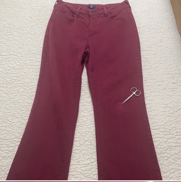 NYDJ Merlot 5 Pocket Boot Cut Jeans Size 6P - Picture 7 of 10